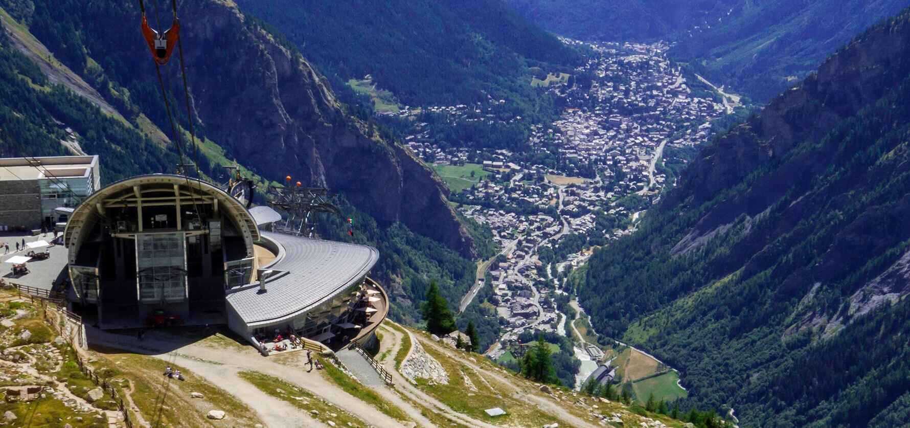 A view of the Mont Blanc Skyway