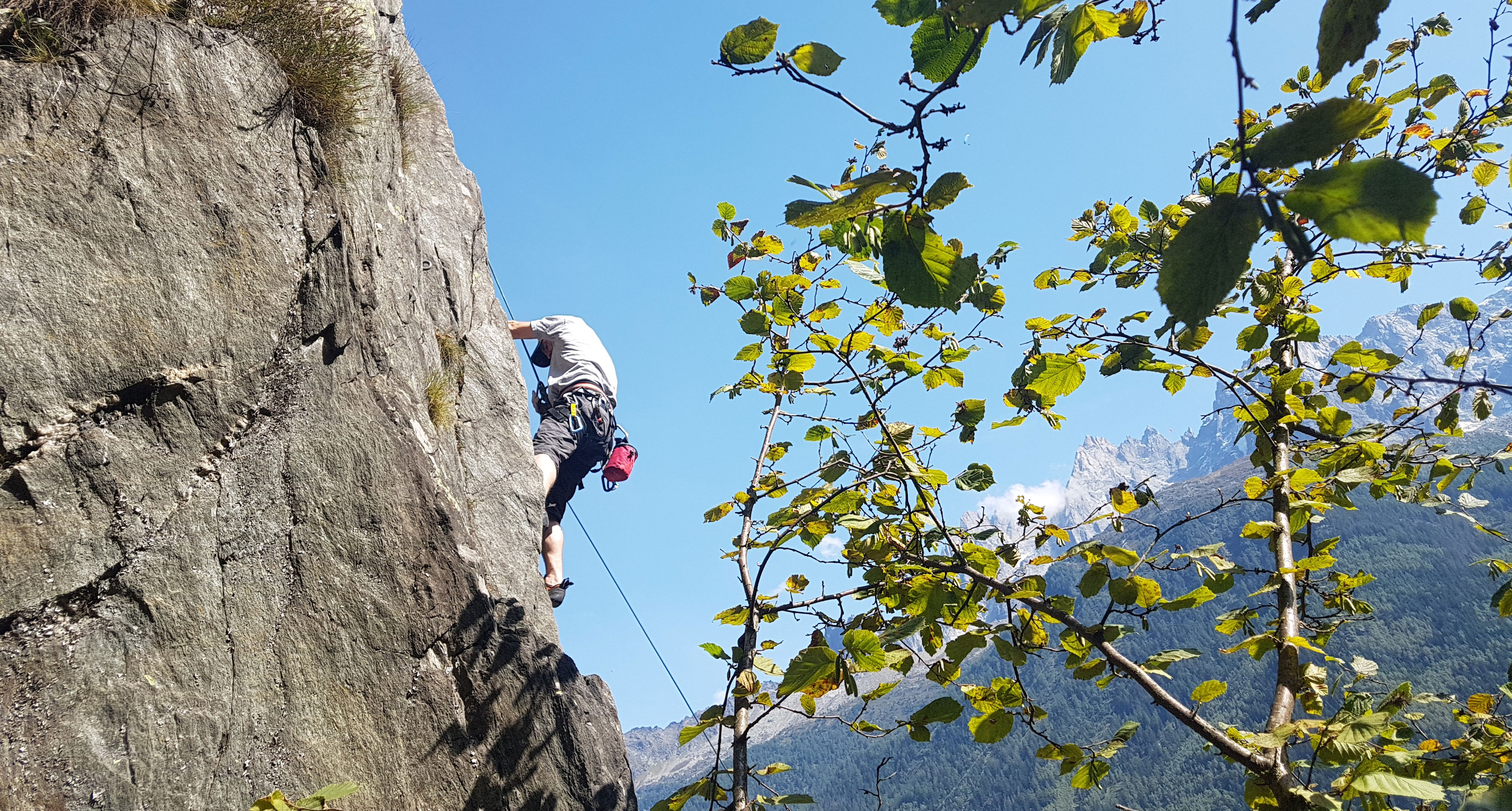 image shoiwng a person rock climbing